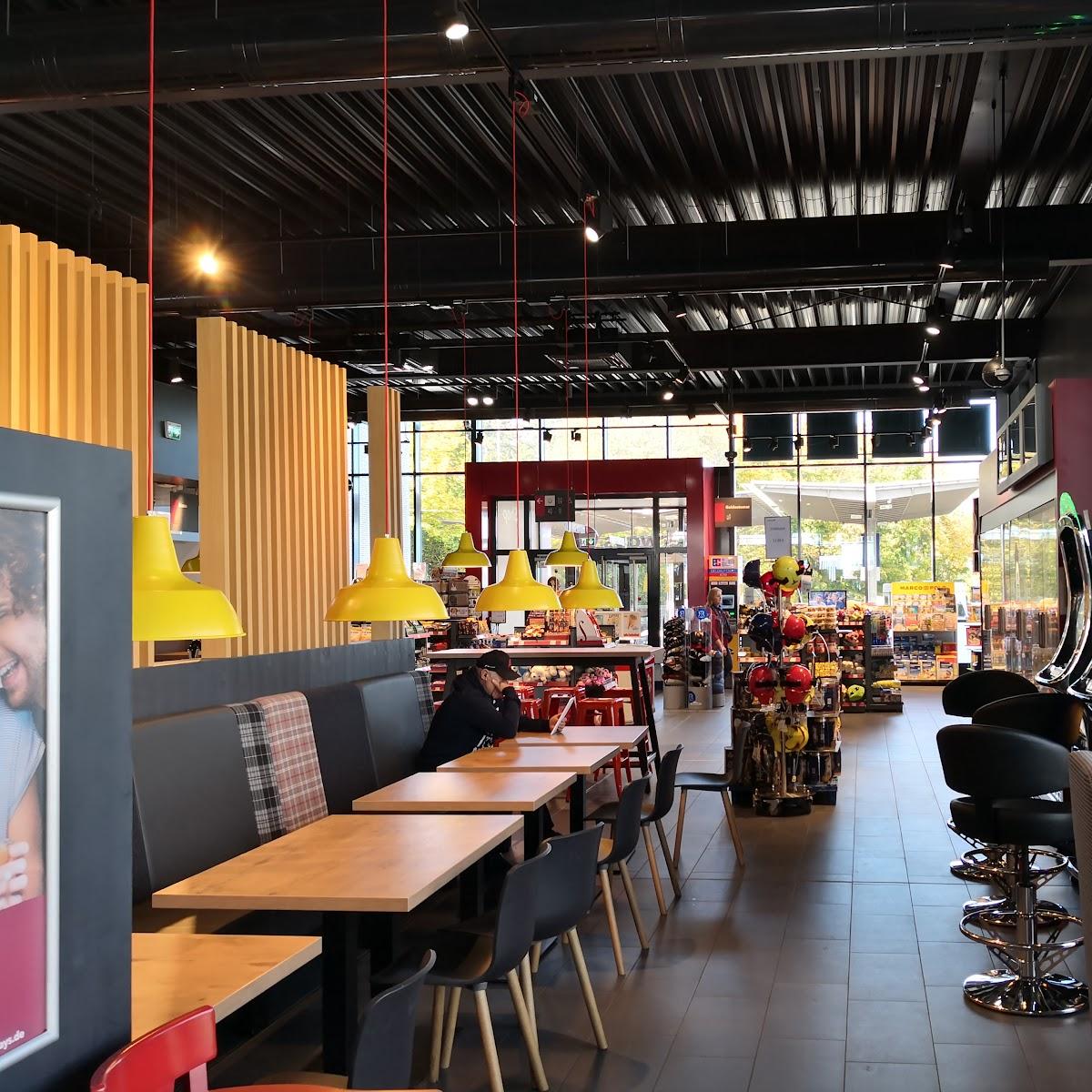 Restaurant "McDonald