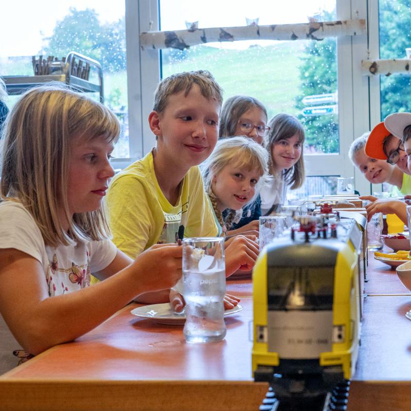 Restaurant "Erlebnisgastronomie  EsSBahn " in Seiffen-Erzgebirge