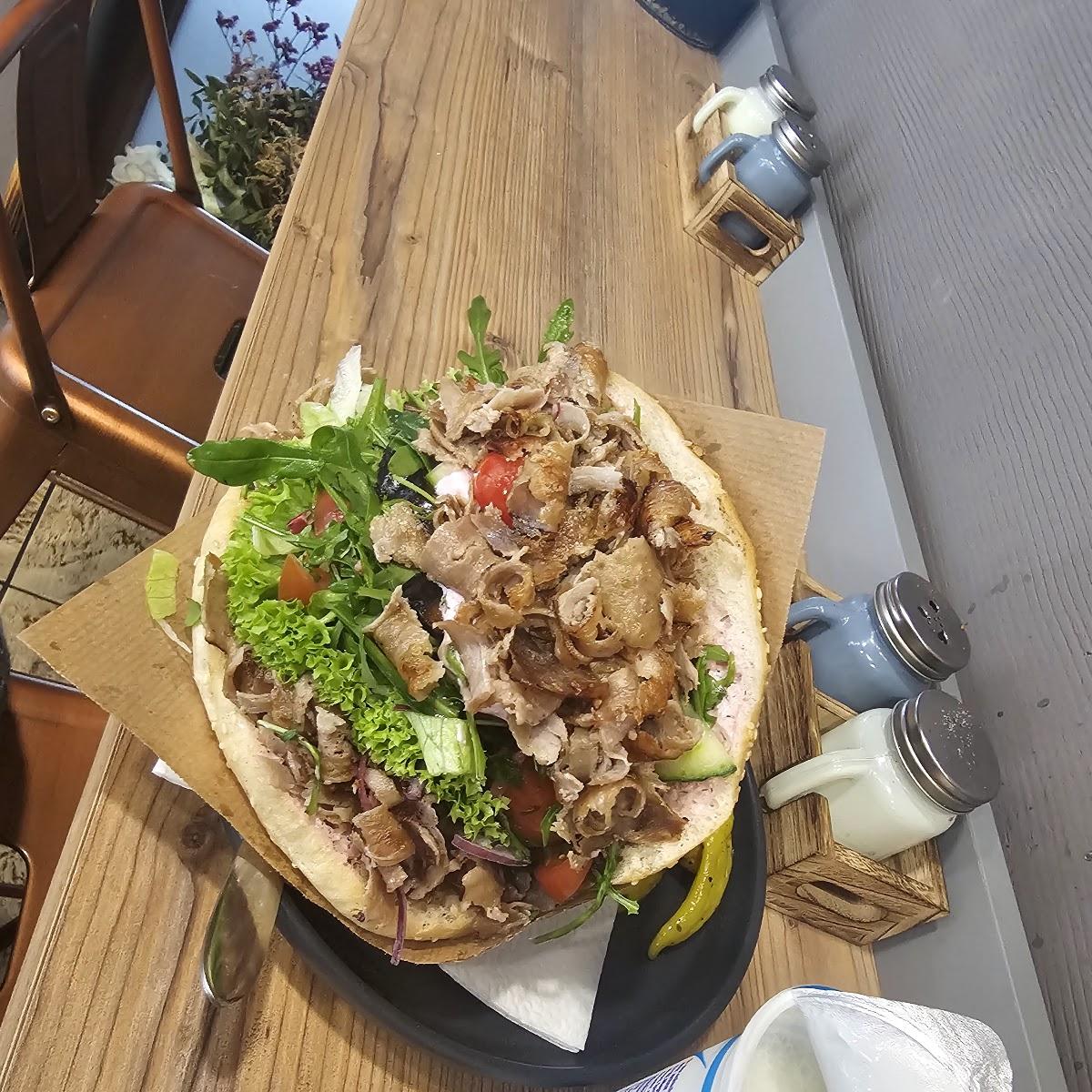Restaurant "MOLA – MeisterKebab" in Dessau-Roßlau