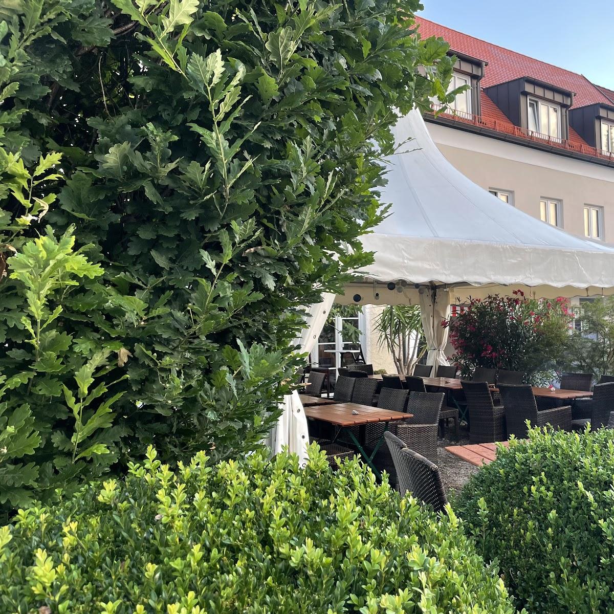 Restaurant "Schloßhof anno 1743" in Wolnzach