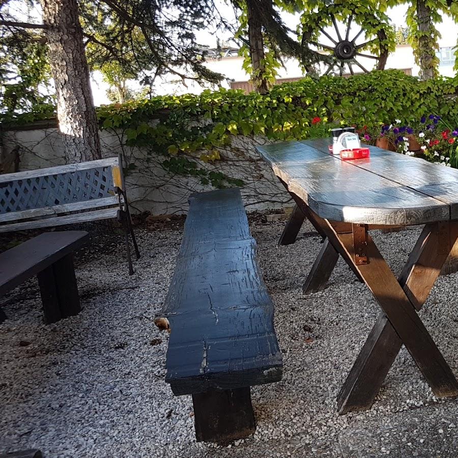 Restaurant "Four Corners Music Hall & Restaurant" in Untermeitingen
