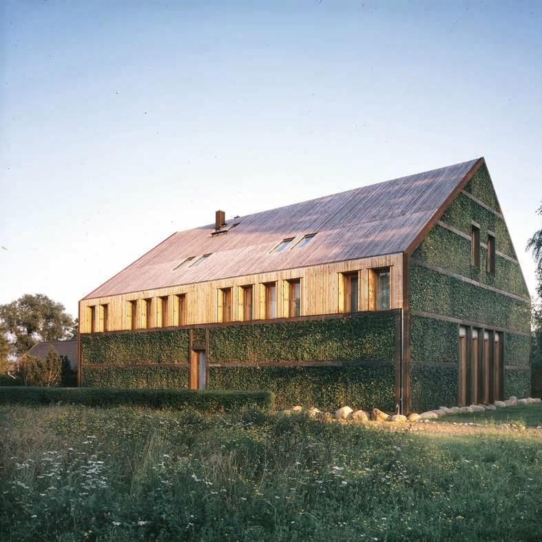 Restaurant "Seehotel am Neuklostersee" in Nakenstorf (bei Neukloster)