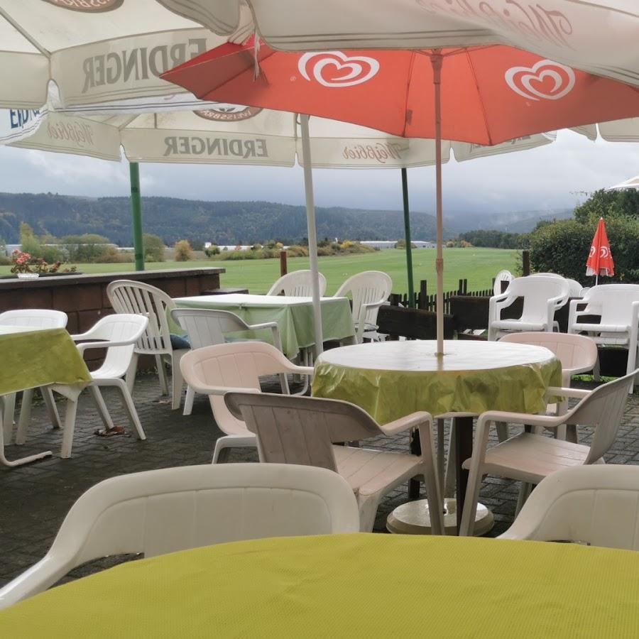 Restaurant "Flugplatzgaststätte-Mont-Royal Original Ungarisches Restaurant" in Traben-Trarbach