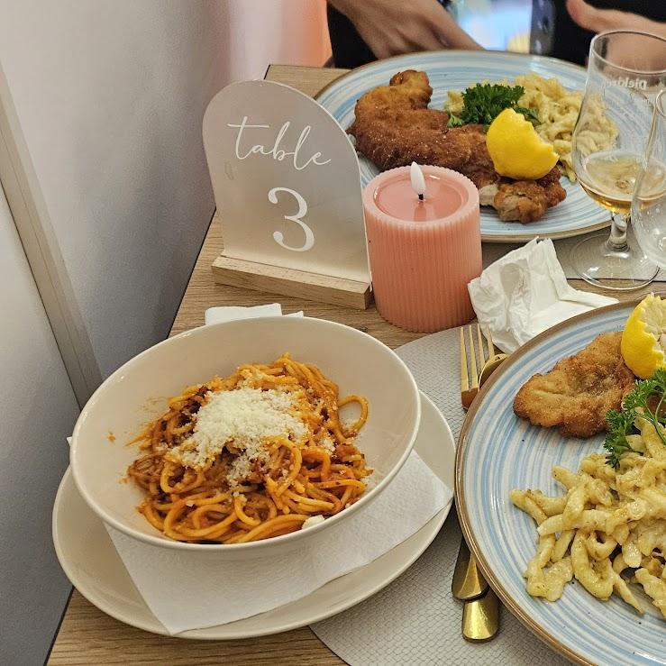 Restaurant "Aylla