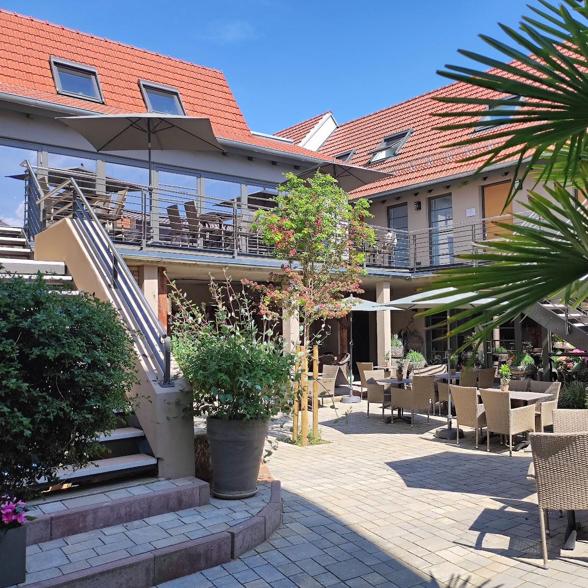 Restaurant "Hofgarten Rosa" in Ilbesheim bei Landau in der Pfalz