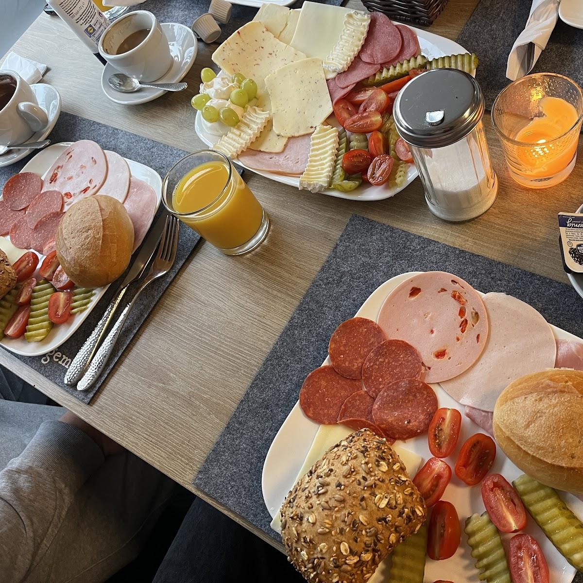 Restaurant "Café 53" in Weiterstadt