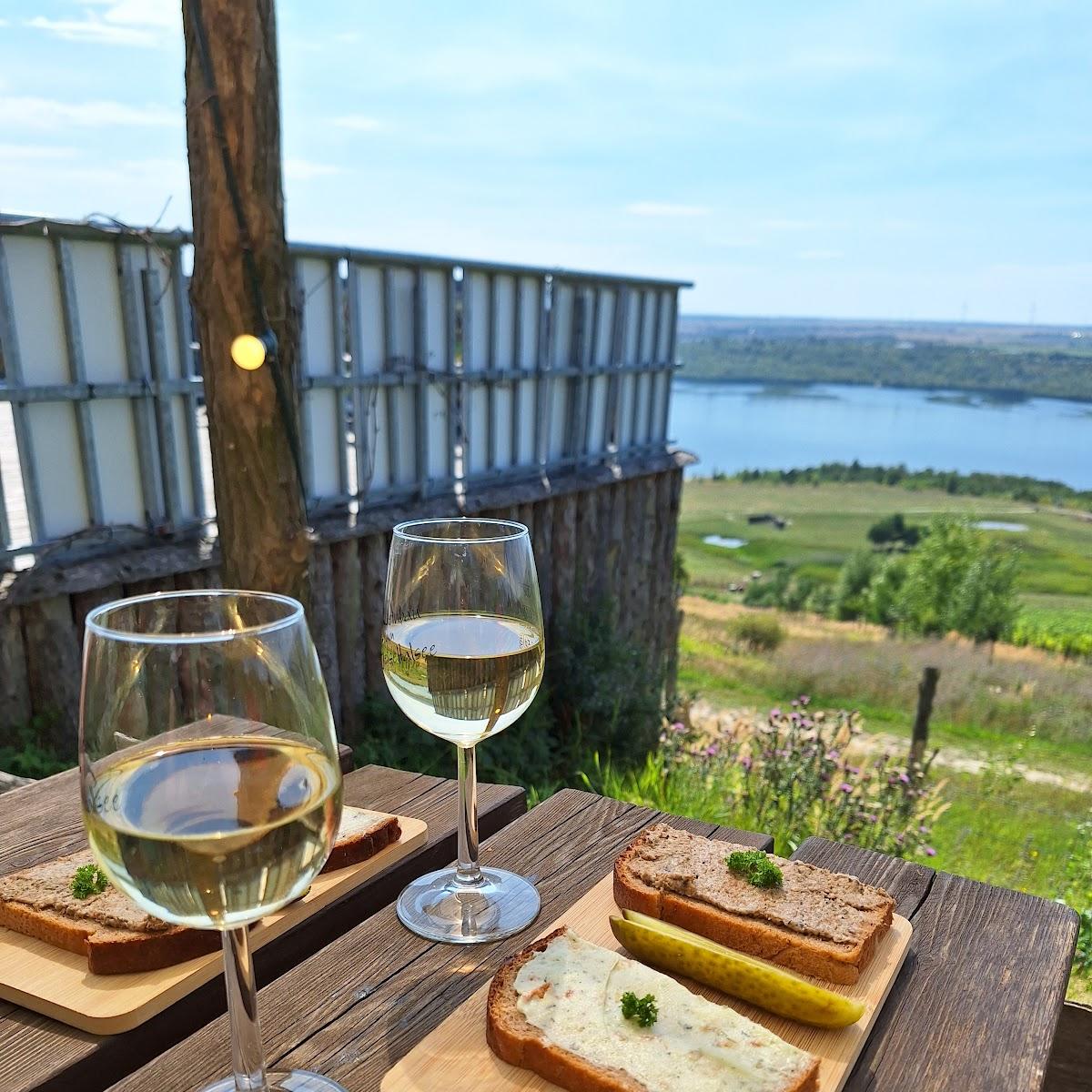 Restaurant "Weinberg Goldener Steiger - Straußwirtschaft am Geiseltalsee" in Bad Lauchstädt