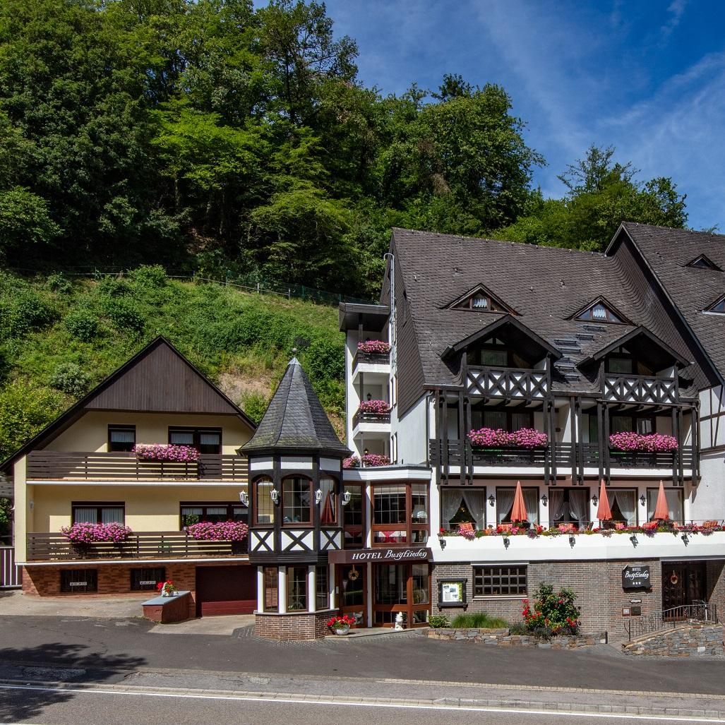 Restaurant "Hotel Burgfrieden" in Beilstein