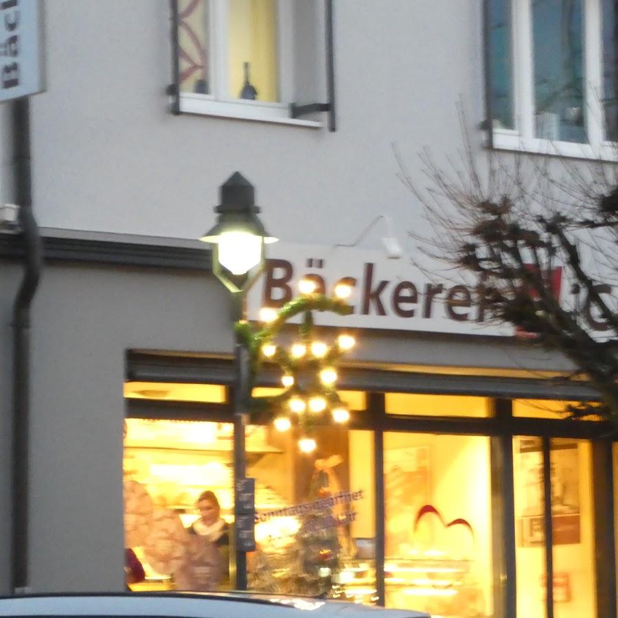 Restaurant "Gäubodenbäcker Hahn Café" in Wallersdorf