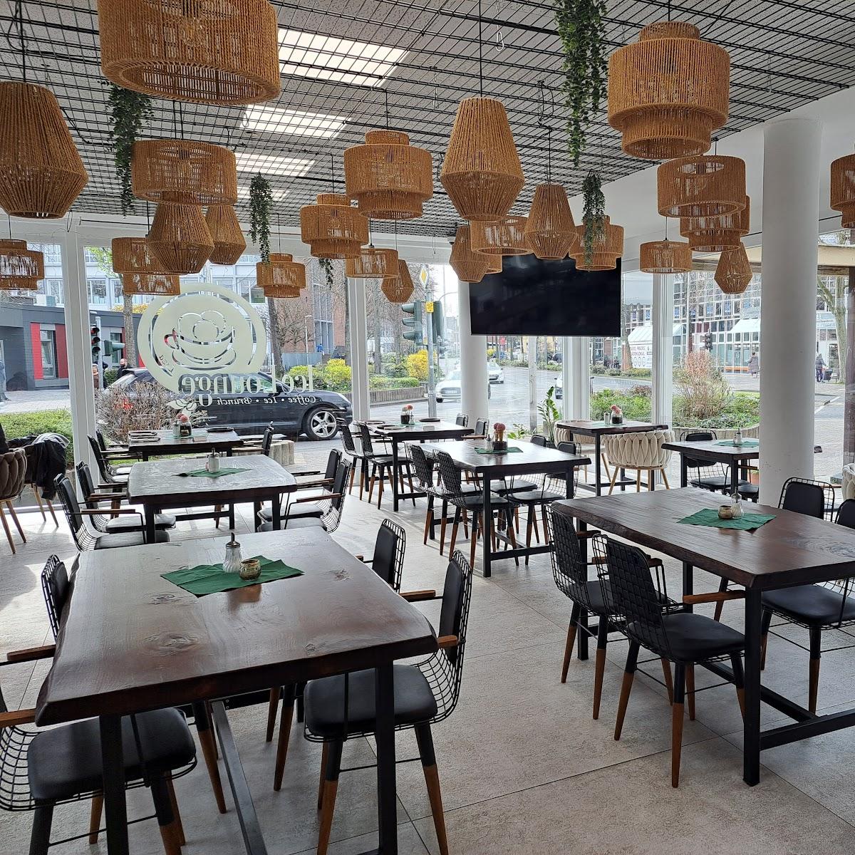 Restaurant "Ice Lounge Liza Cafe Eis Frühstück" in Düren