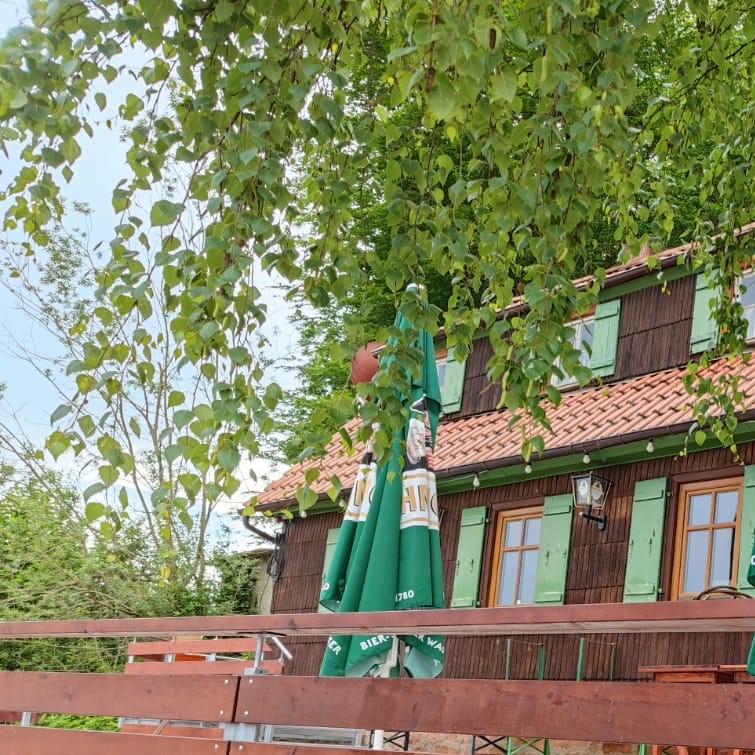 Restaurant "Waldhaus Seckmauern" in Lützelbach