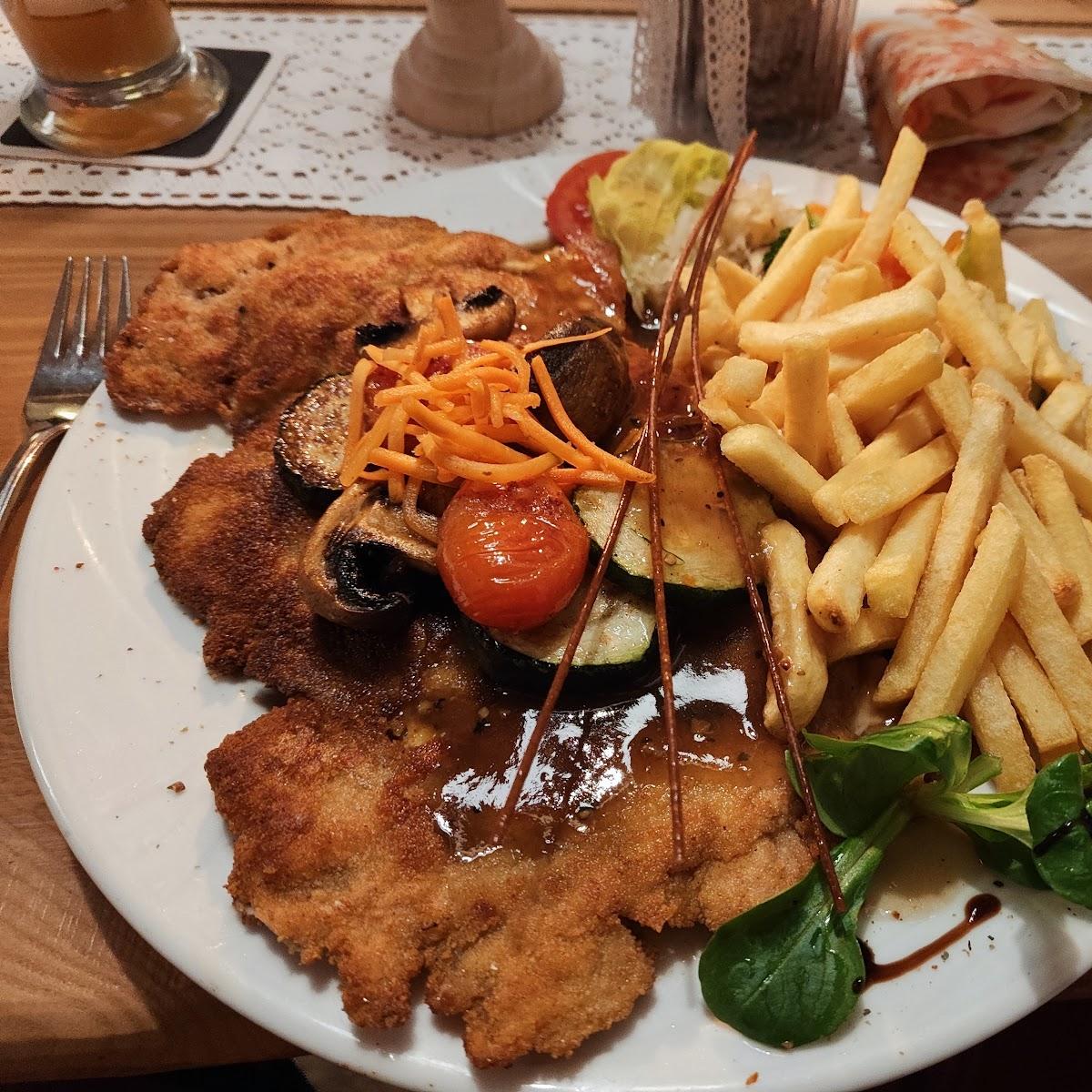 Restaurant "Gasthof & Bowlingbahn „Das Haus im Haus“" in Zeulenroda-Triebes