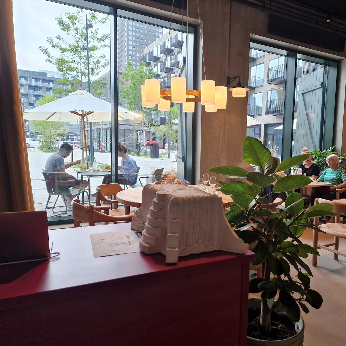 Restaurant "Aamanns Genbo" in København