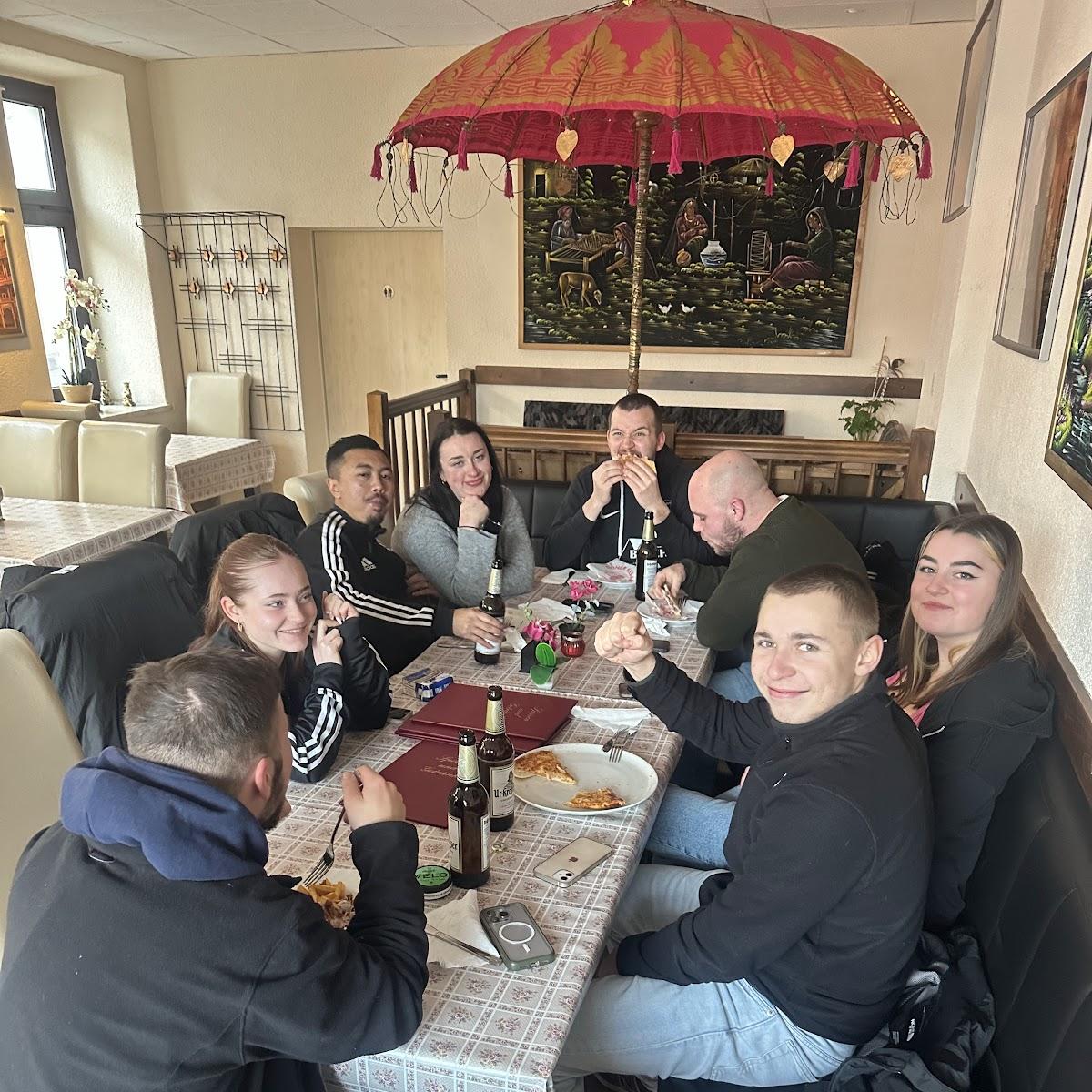 Restaurant "Royal Pizza" in Glashütte