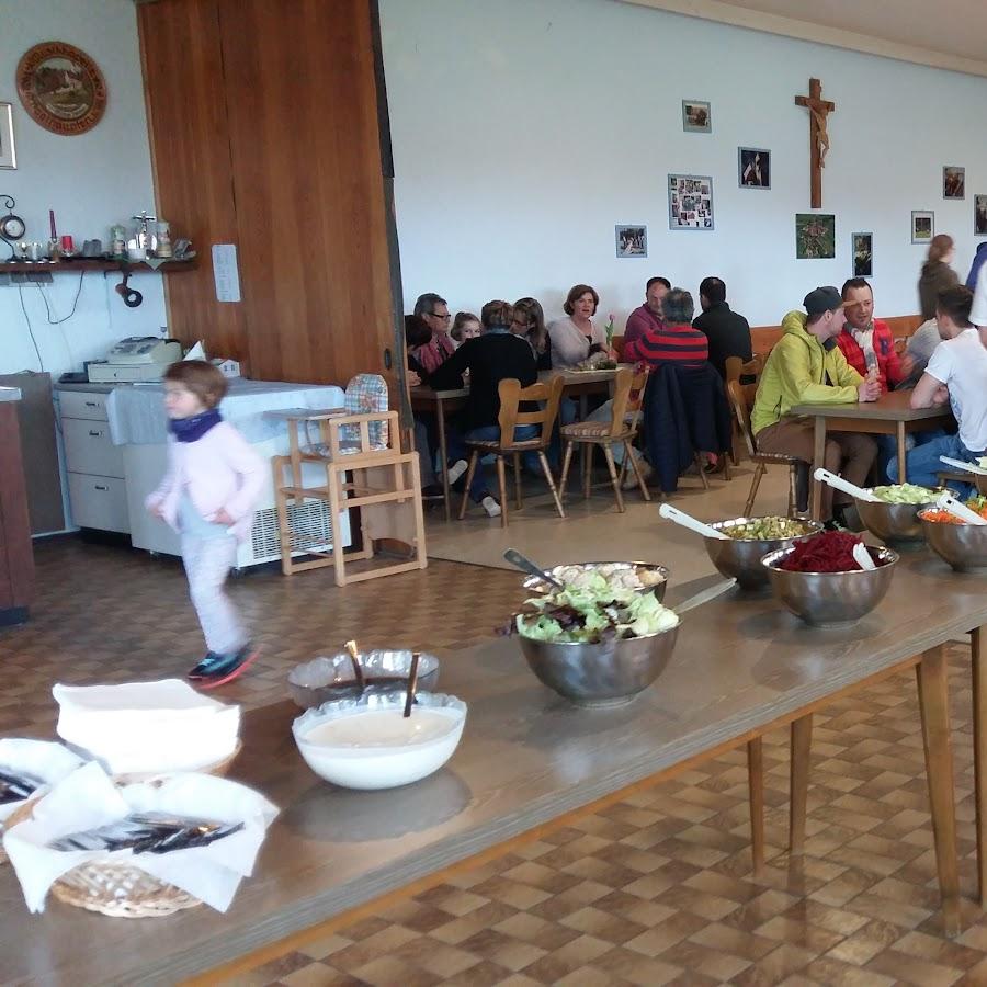 Restaurant "Gaststätte Bürgerheim haupten" in Waal