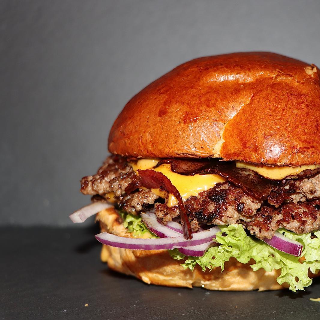 Restaurant "LoveBurgerz Smash Burger Foodtruck" in Jockgrim