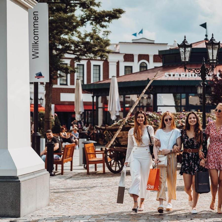 Restaurant "McArthurGlen Designer Outlet" in Neumünster