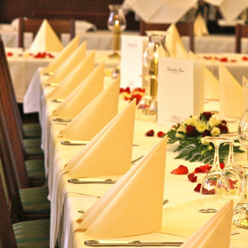 Restaurant " Deutsches Haus , Restaurant & Pension" in Dallgow-Döberitz