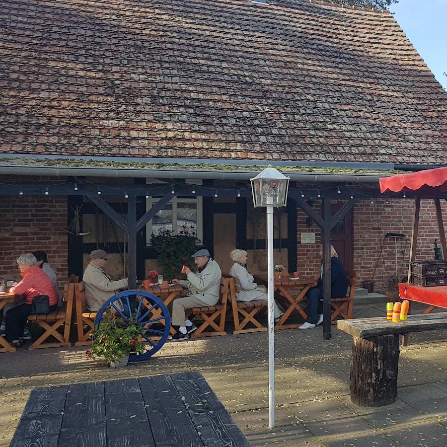 Restaurant "Cafe u. Museum Stägehaus" in Schönwalde-Glien