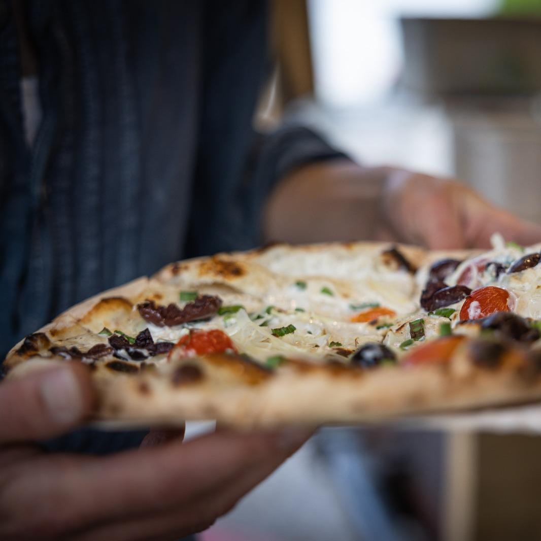 Restaurant "Wagenfeuer. Echter Lehmbackofen mit leckeren Flammkuchen und großer Therasse" in Beuron