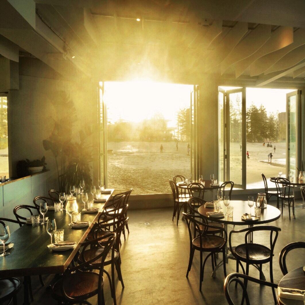 Restaurant "Rick Shores" in Burleigh Heads