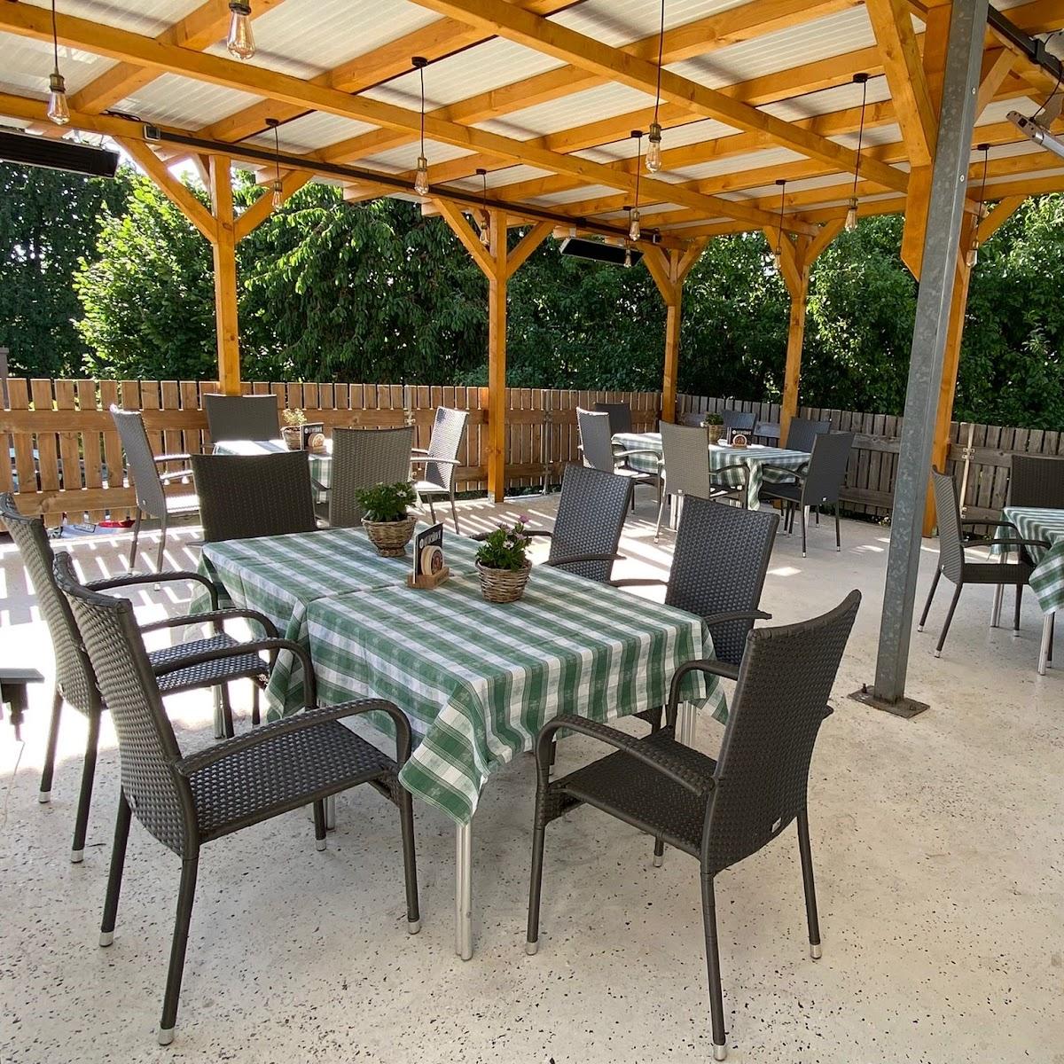 Restaurant "Gasthof  Zum Grünen Tal " in Hösbach