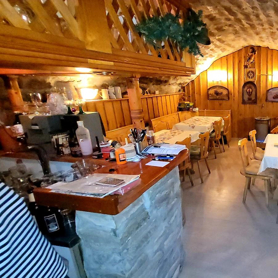 Restaurant "Gasthaus Sankt Georg - Christina Straubel" in Nebra (Unstrut)