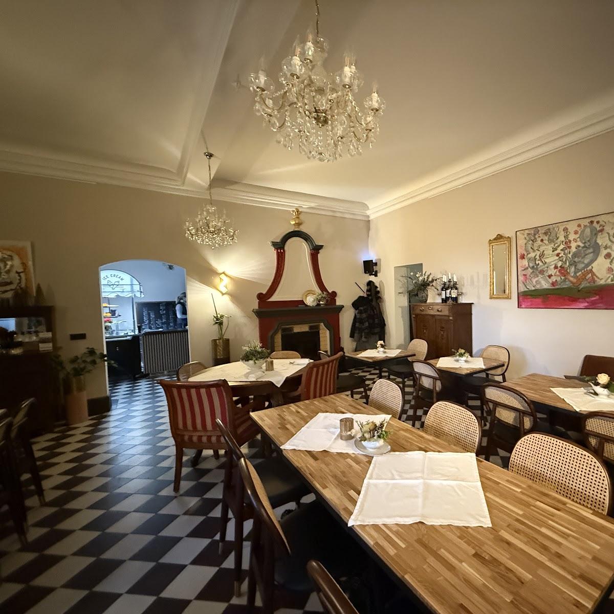 Restaurant "Schloss Zingst" in Querfurt