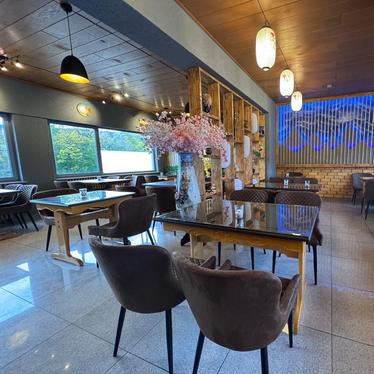 Restaurant "Hikari Asian Restaurant" in Kall