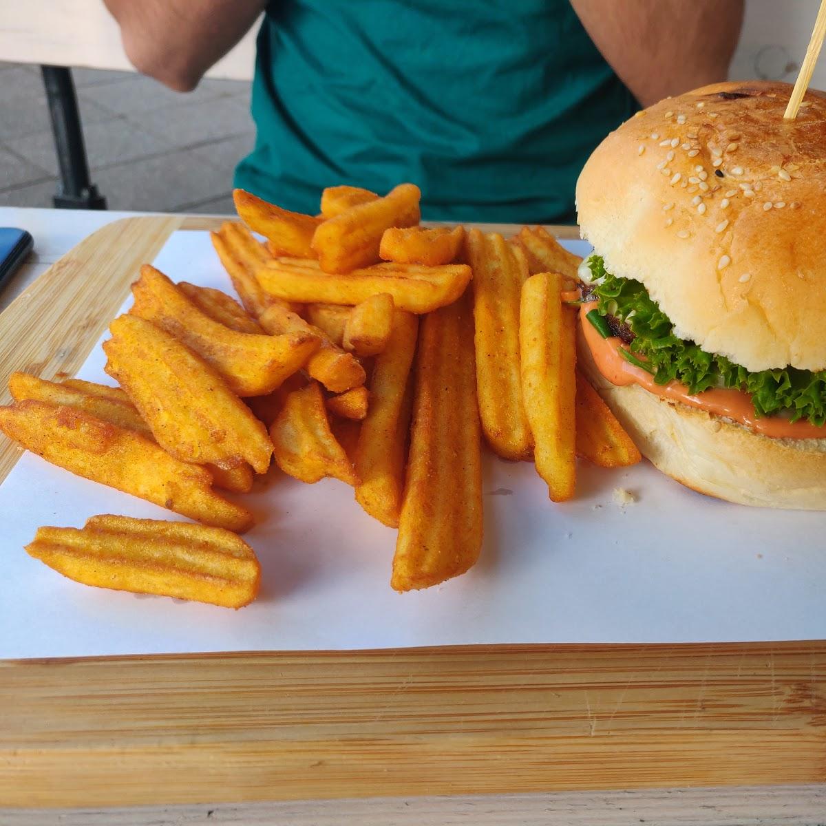 Restaurant "Burgerzimmer IX Wedding Pankstr." in  Berlin