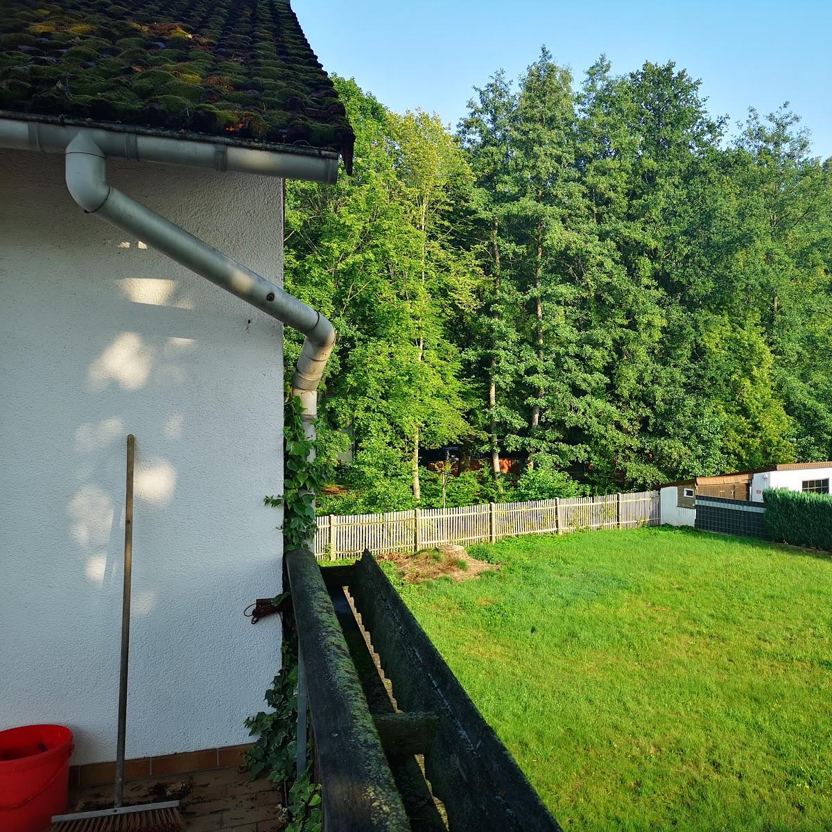 Restaurant "Oechsenberghütte Rhönklub Vacha" in  Völkershausen