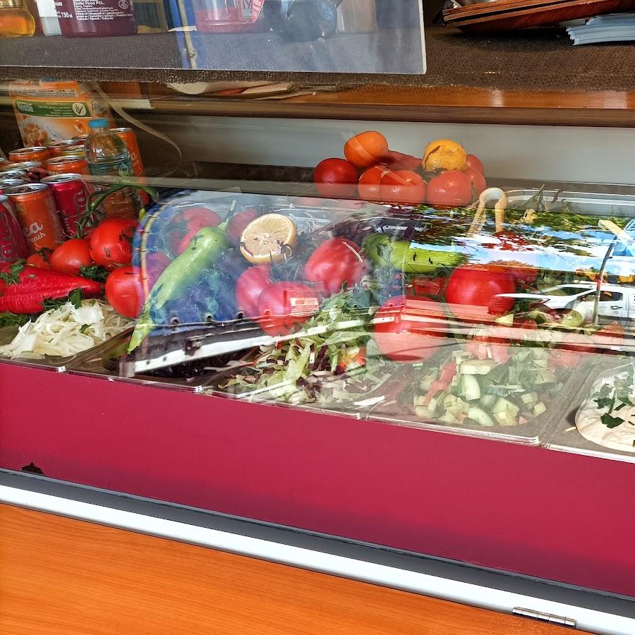 Restaurant "Momo‘s Kitchen" in Langenhagen