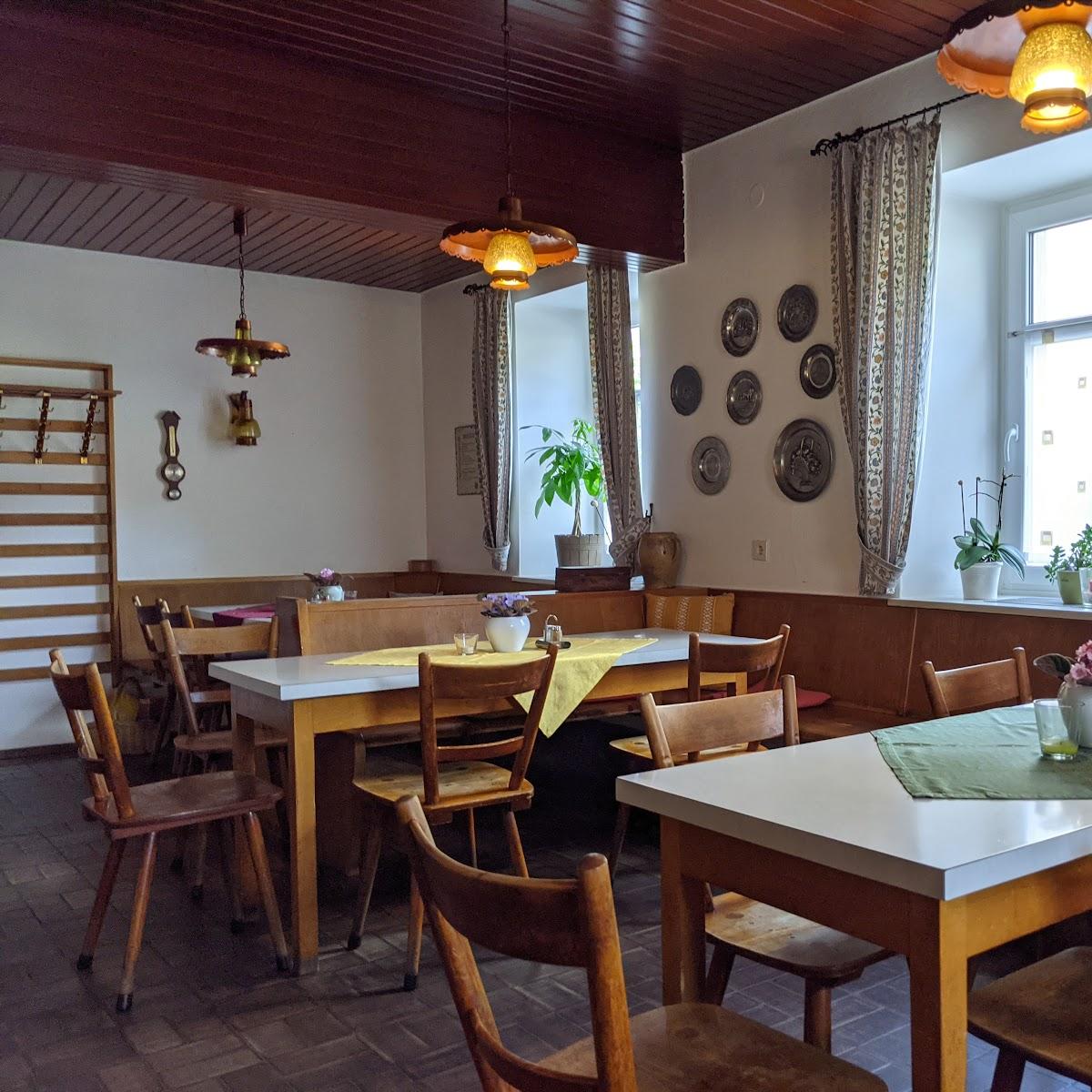Restaurant "Brauerei und Gastwirtschaft Schrüfer" in Priesendorf