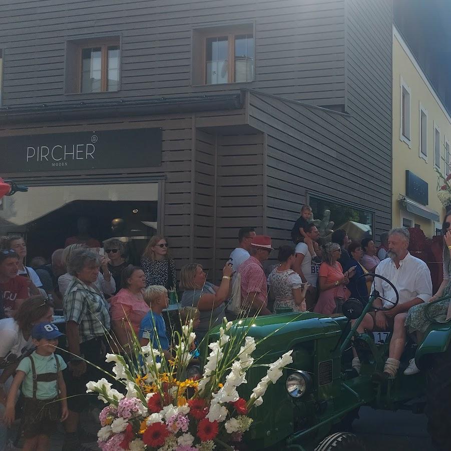 Restaurant "Geschenkehaus Kirchberg" in Kirchberg in Tirol