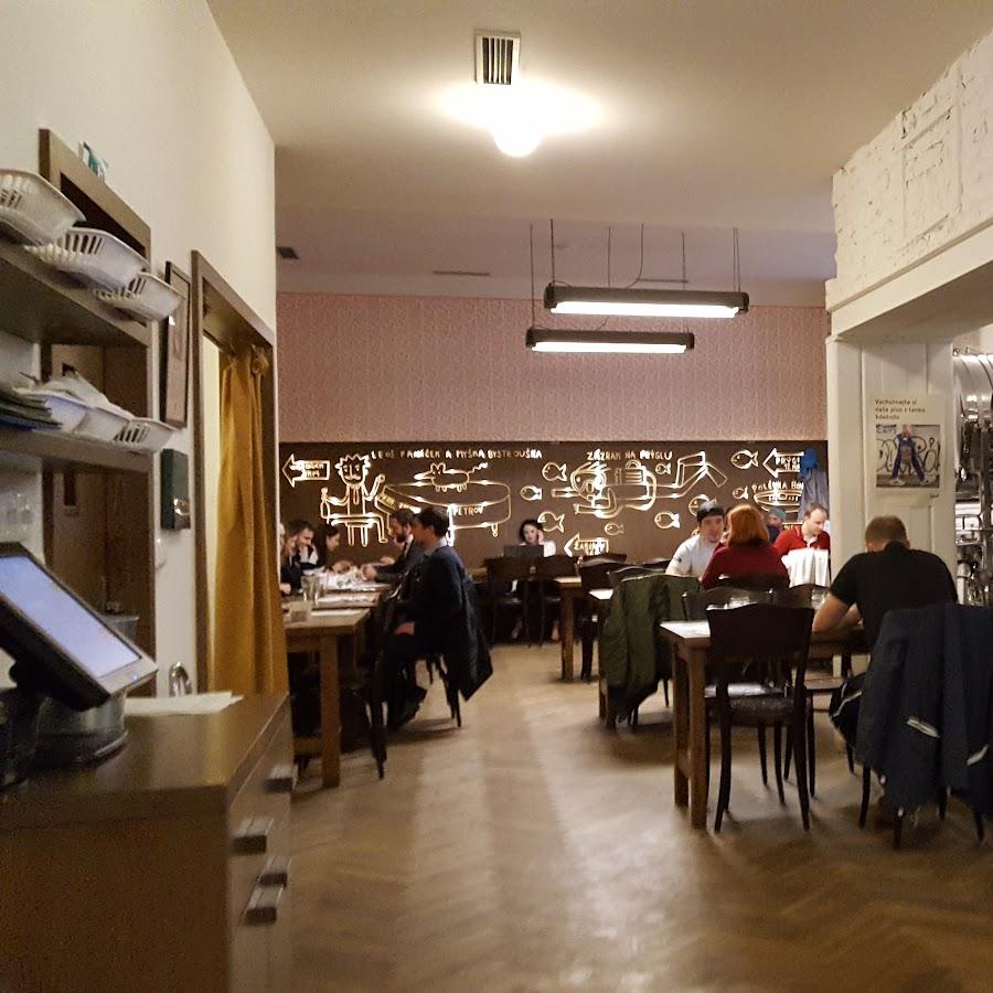 Restaurant "Lokál U Caipla" in Brünn
