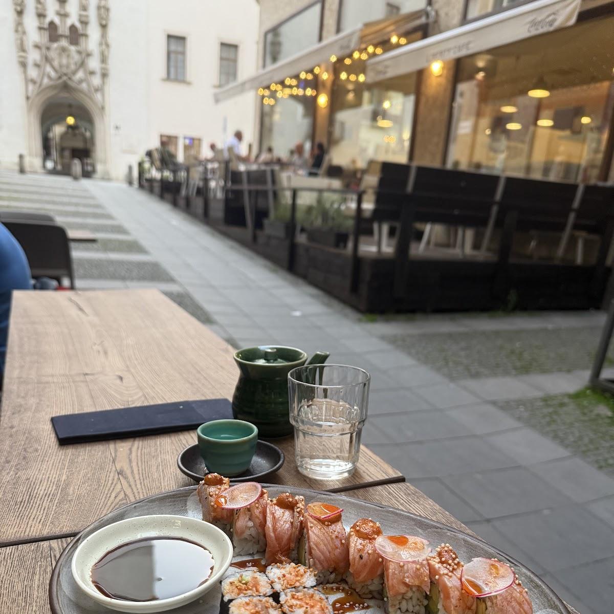 Restaurant "MANYA Sushi & Sake Izakaya" in Brünn