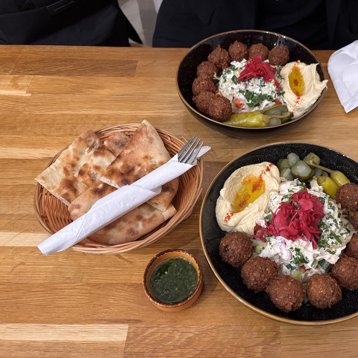 Restaurant "FALAFELO" in Brünn