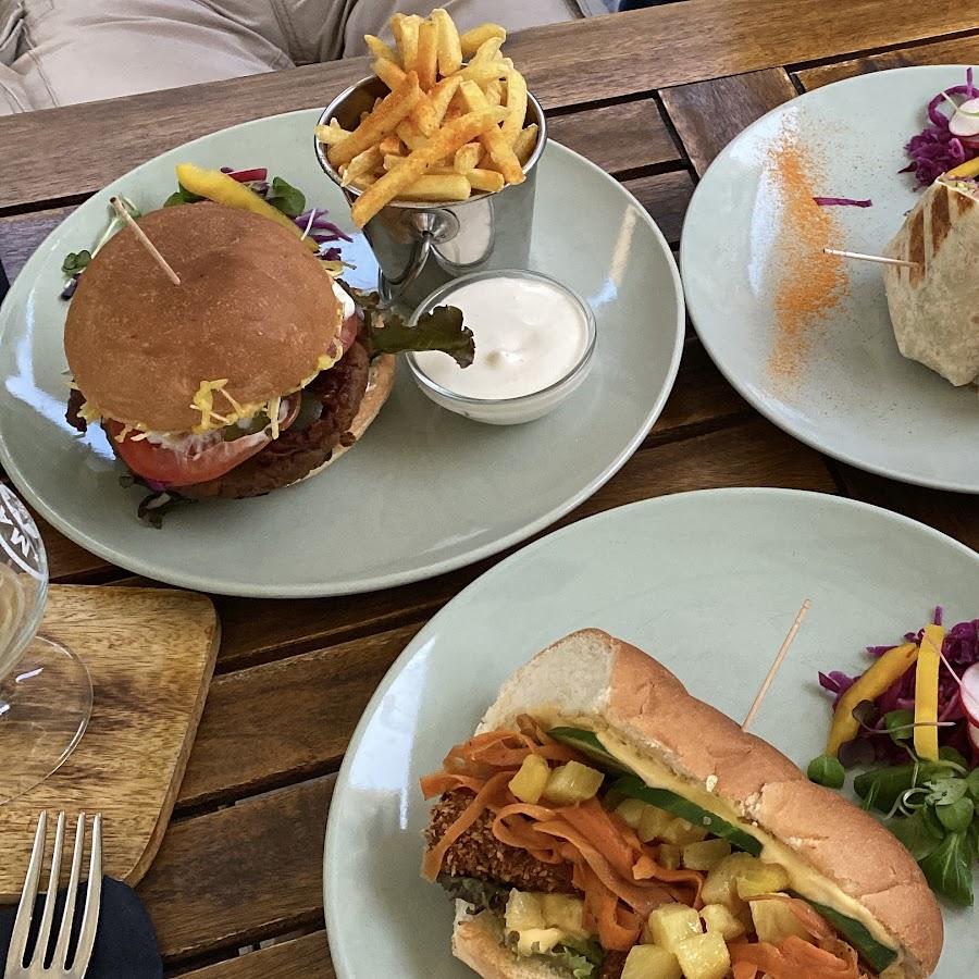 Restaurant "FRYENDS & pivovar Netopýrka" in Brünn