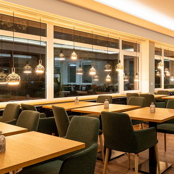 Restaurant "Restaurant Glut & Gloria im Kaisergarten" in Neuenrade