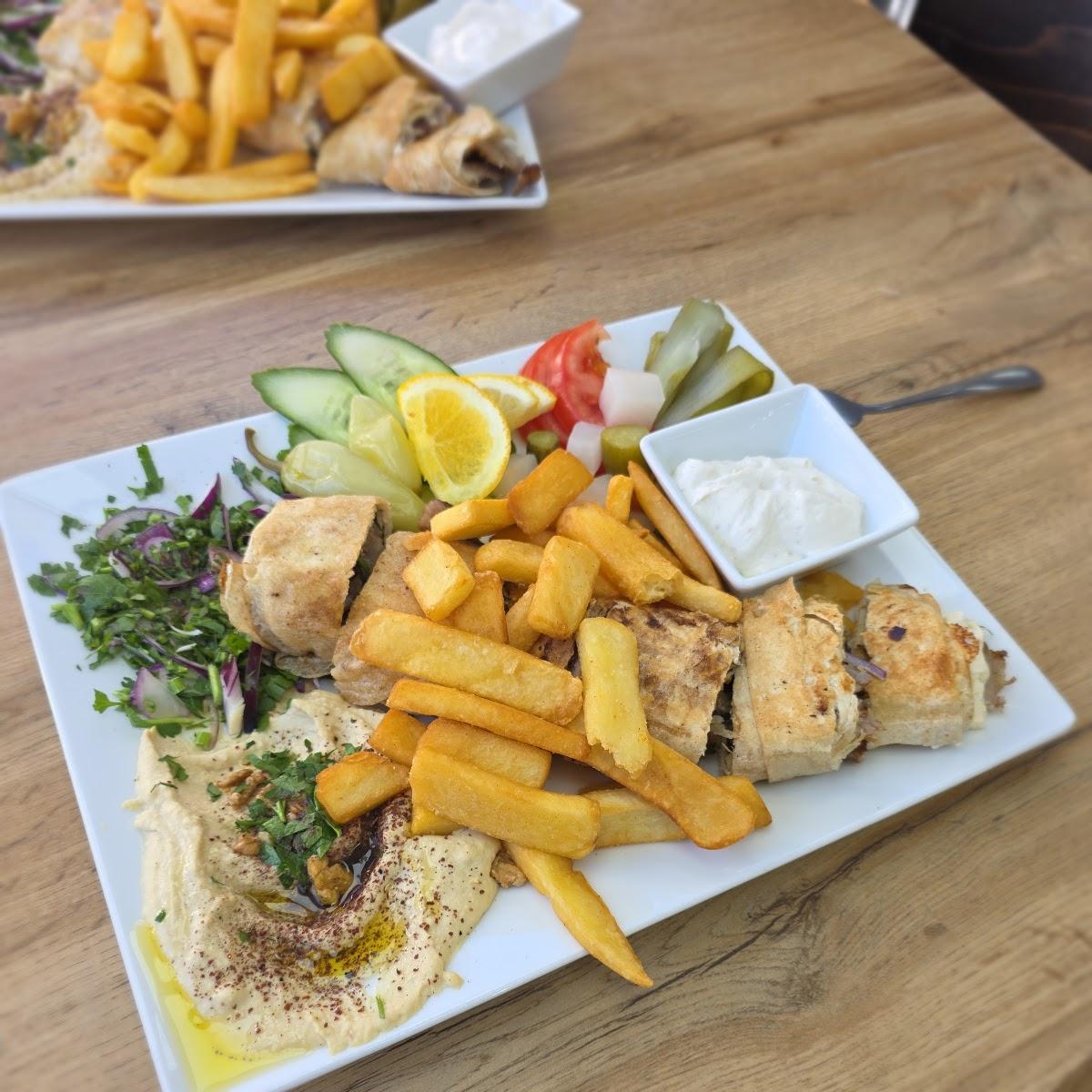 Restaurant "Yusef schawarma" in Oldenburg