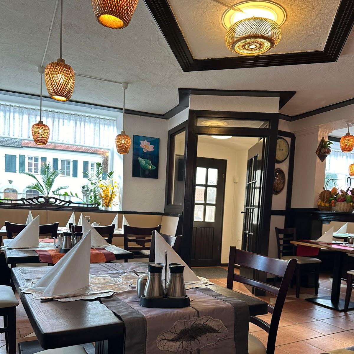 Restaurant "LINH CHI asiatische warme küche & sushi" in Wallerstein