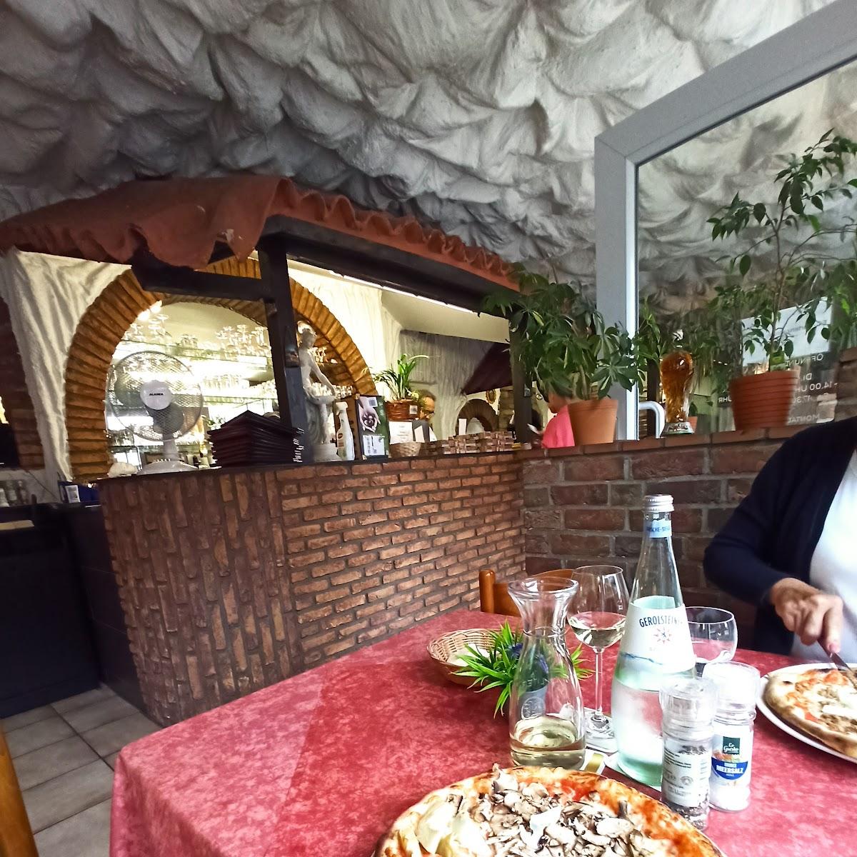 Restaurant "Pizzeria La Scogliera" in Grevenbroich