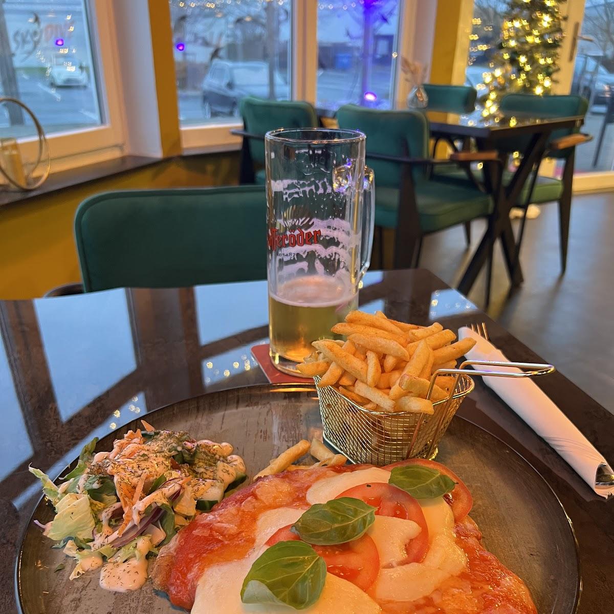 Restaurant "Bluebird Airport Restaurant" in Hildesheim