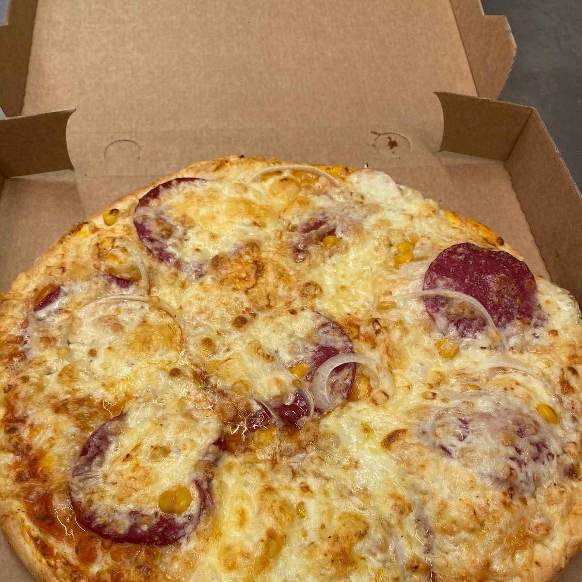 Restaurant "Pizza Express" in Salzweg