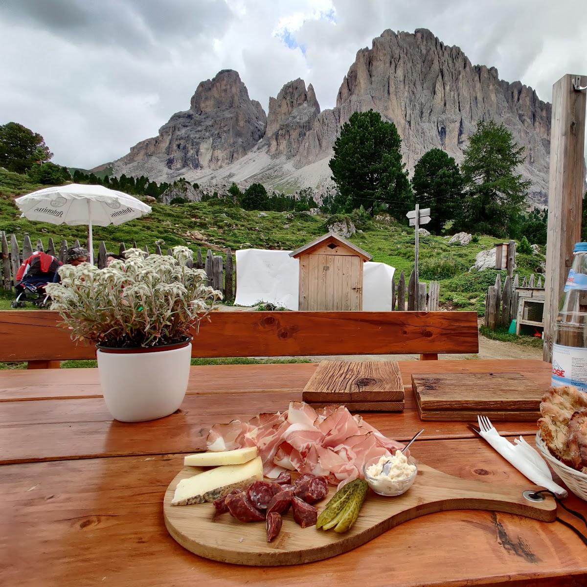 Restaurant "Sella-Alm" in Wolkenstein