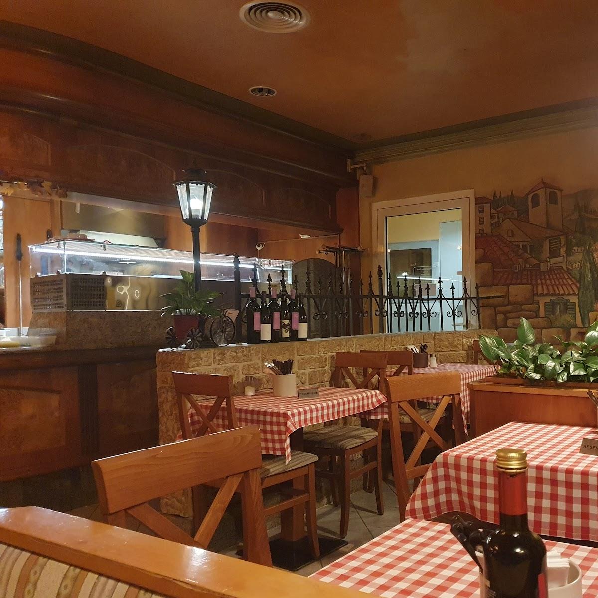 Restaurant "Trattoria Toscana" in Marienberg
