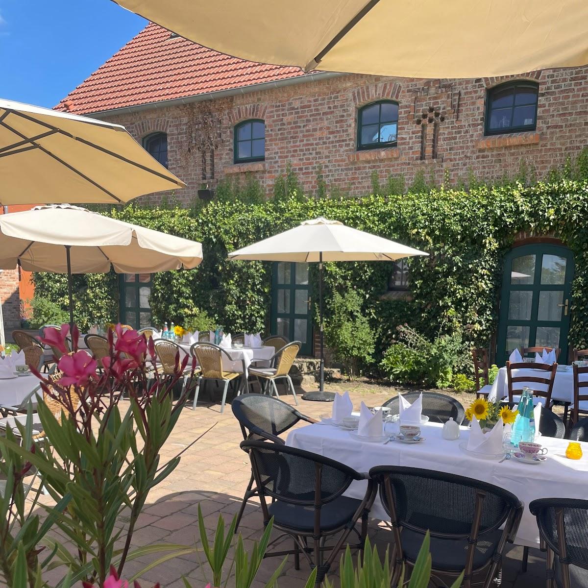 Restaurant "Fliederhof Feierlichkeiten Veranstaltungen Familienrestaurant" in Michendorf