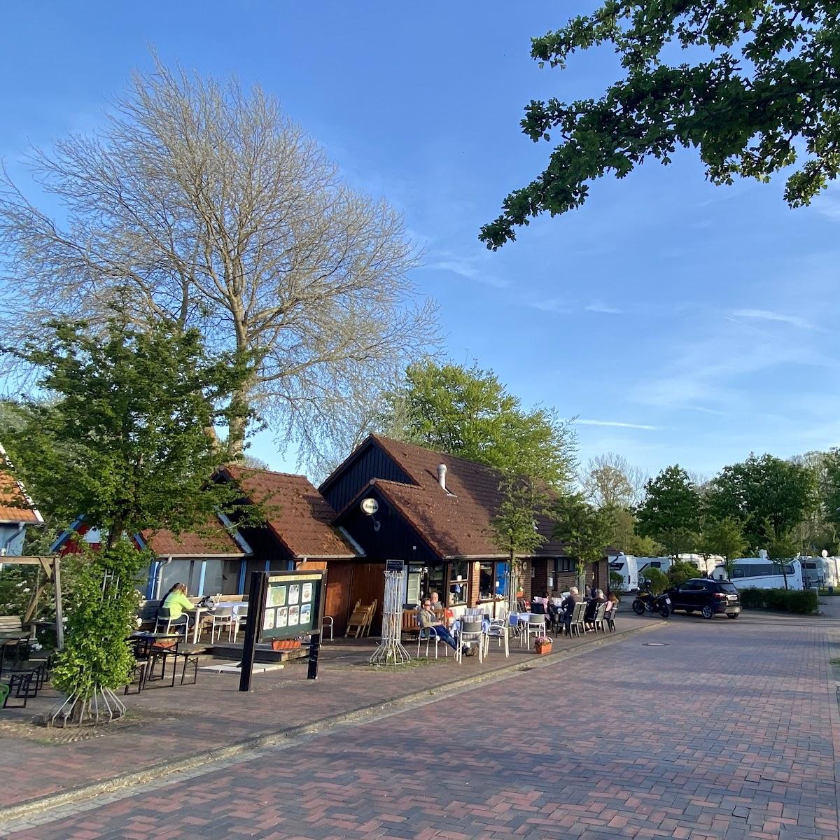 Restaurant "Wohnmobilstellplatz  Seglertreff" in Otterndorf