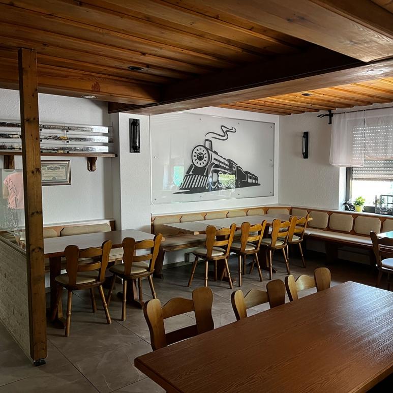Restaurant "Gaststätte Zur Eisenbahn" in Gochsheim