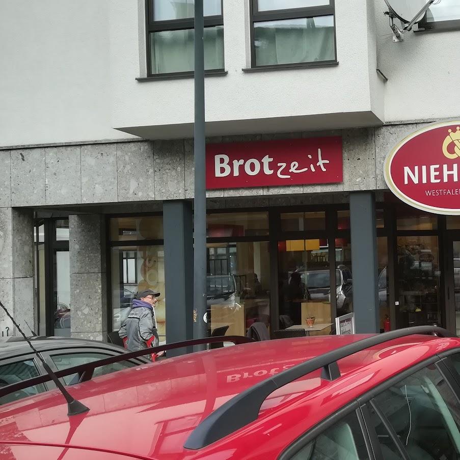 Restaurant "Niehaves Westfalenbäckerei" in Plettenberg